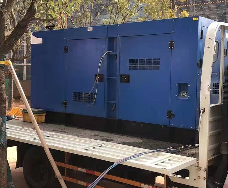 临江柴油发电机组空气滤清器多久更换一次？